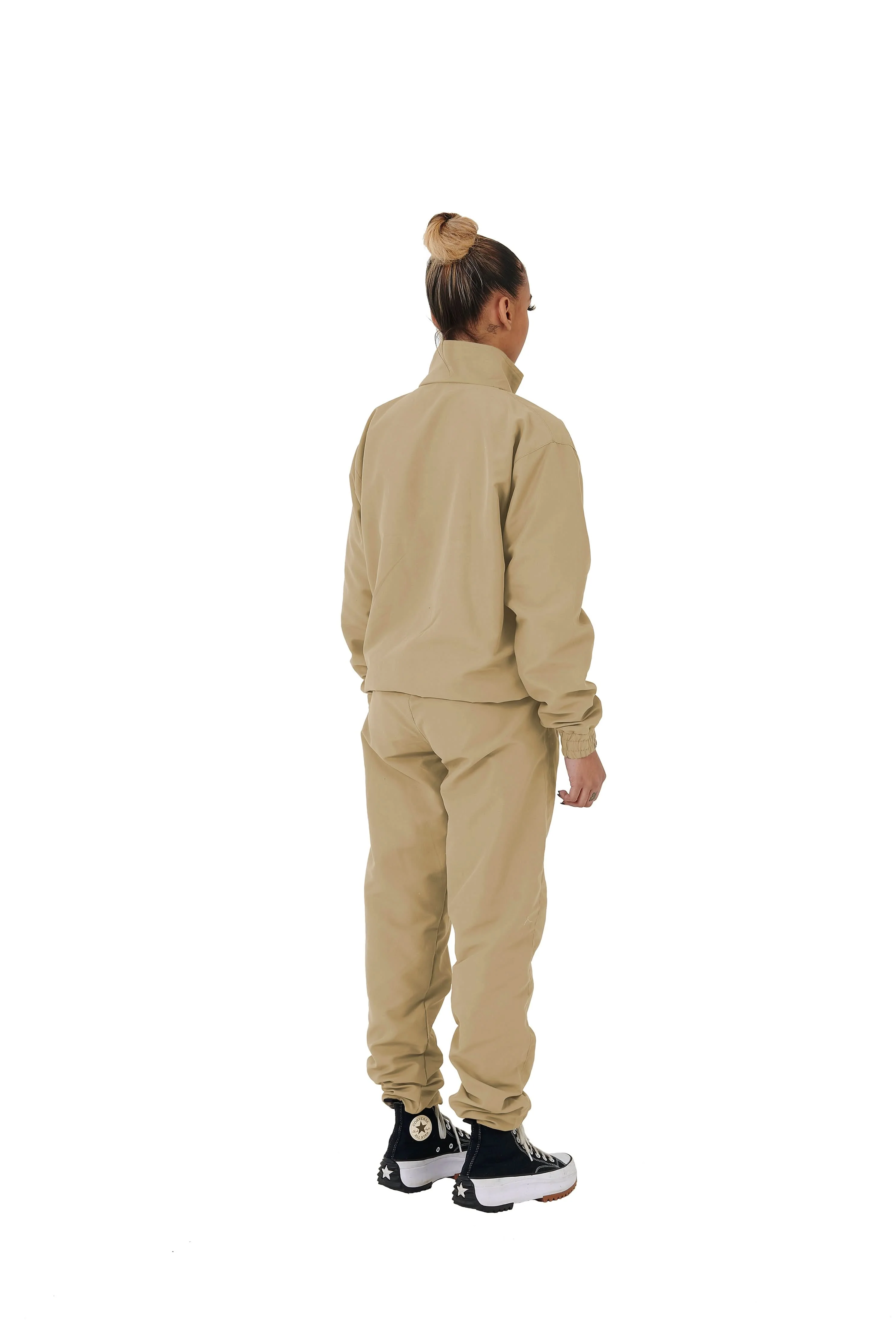 Oversized Nylon Jackets - Image 23